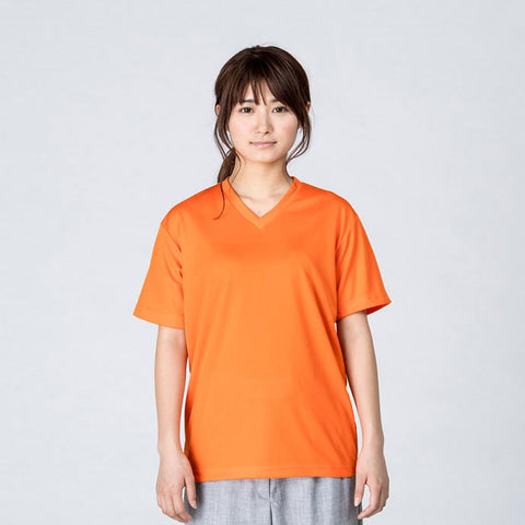 4.4オンス ドライVネックTシャツ 00337-AVT 着用